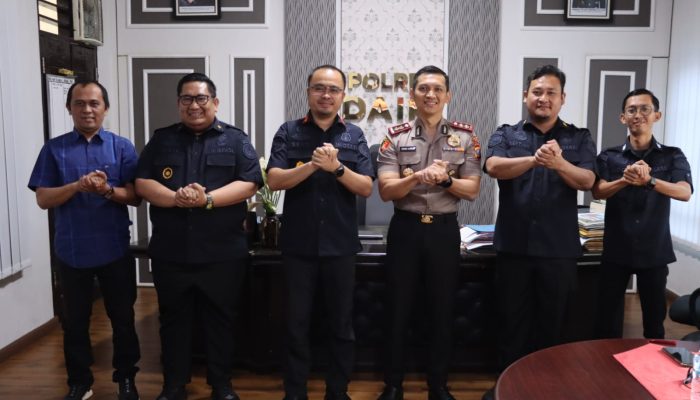 Perkuat Sinergitas Antarinstansi, Kapolres Dairi Terima Kunjungan Silaturahmi Kepala Kantor Imigrasi Kelas II Non TPI Simalungun